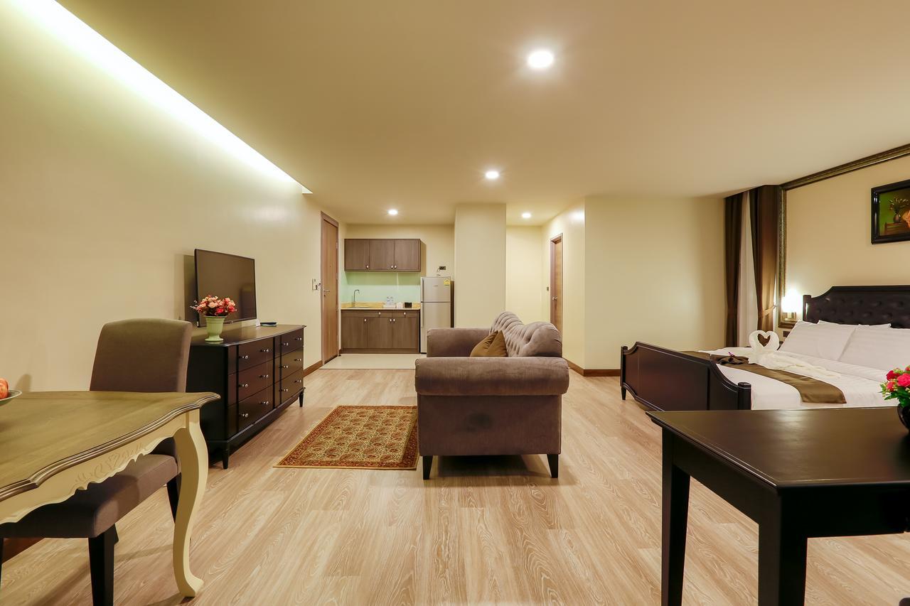 รุ่งอรุณโฮเทล โดย เลอสิริ Hotel เชียงใหม่ ภายนอก รูปภาพ