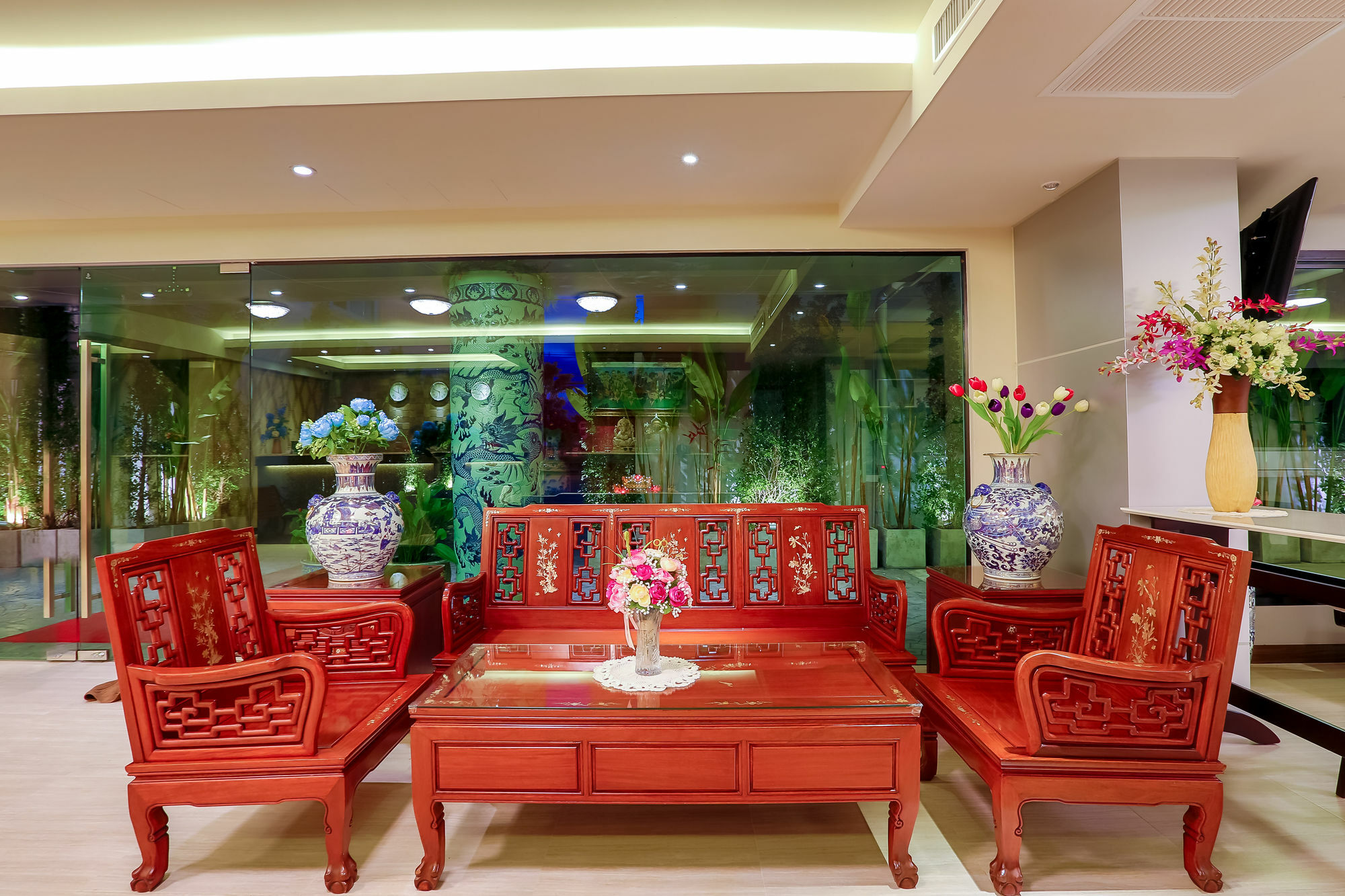 รุ่งอรุณโฮเทล โดย เลอสิริ Hotel เชียงใหม่ ภายนอก รูปภาพ